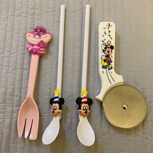 Mickey Mouse Pizza Cuttery/Spoon Set & Alice in Wonderland Plastic Spork